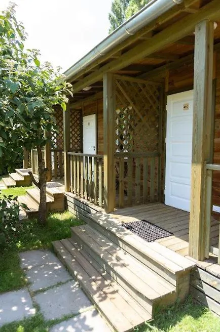 Domaine Des Epinettes Hotel Saint-Romain-de-Jalionas 2*,